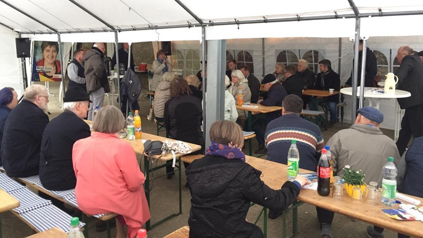 Auf dem Hof Henrichsmeier Auf dem Hof Henrichsmeier
