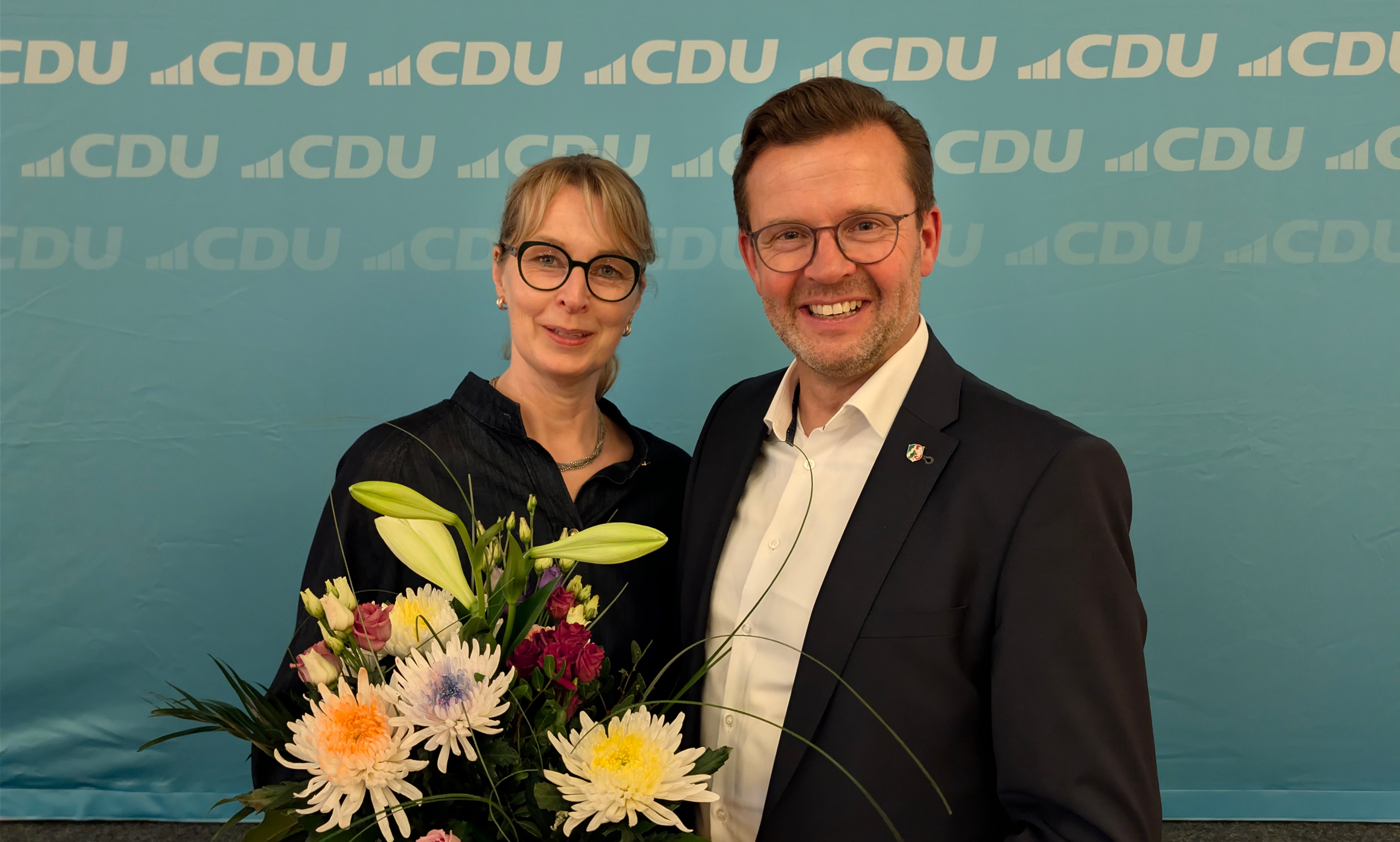 Sandra Wi�mann gemeinsam mit dem Kreisvorsitzenden Raphael Tigges MdL.